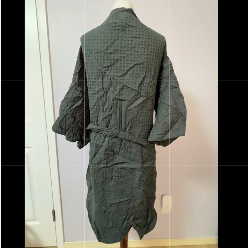 Bathen Robe - Picture 5 of 9
